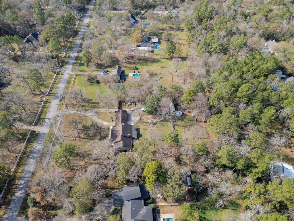 22306 Three Pines Drive, Hockley, Texas image 12