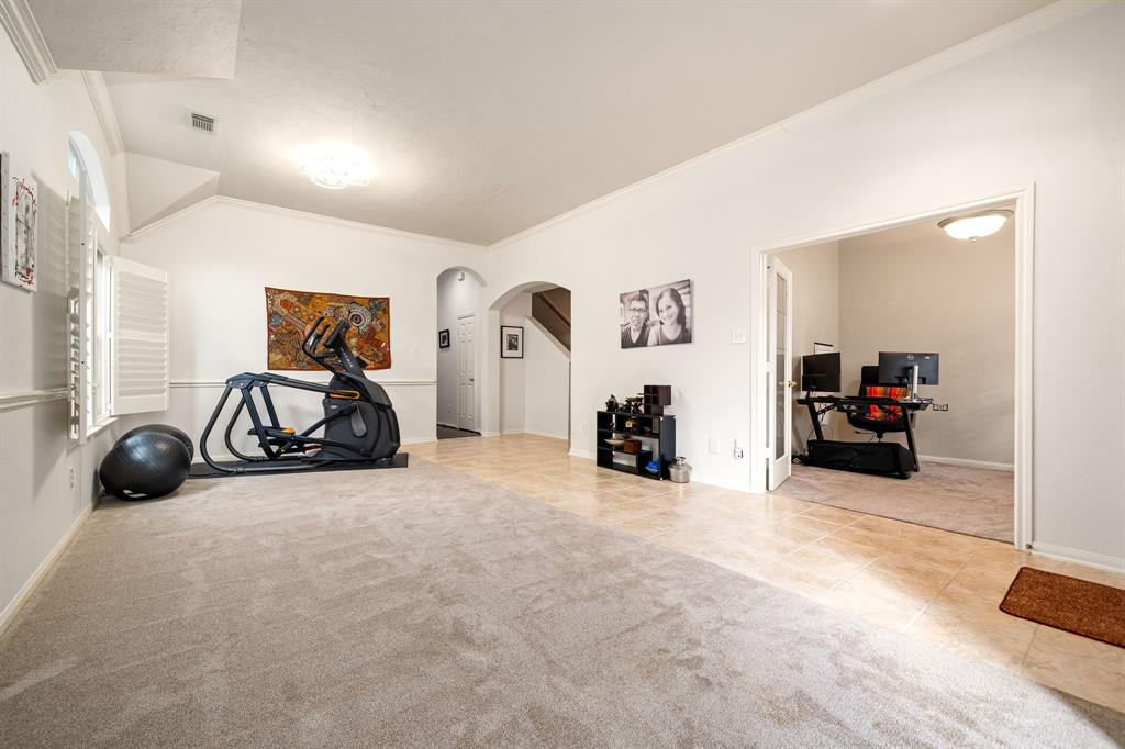 852 Shoal Pointe Lane, League City, Texas image 18
