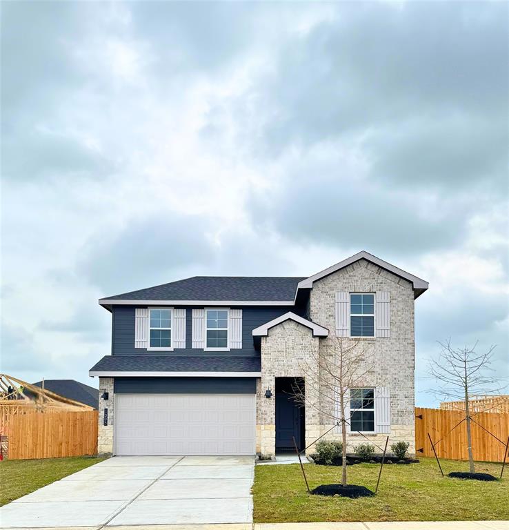 1005 River Coral Ln, Alvin, Texas image 1