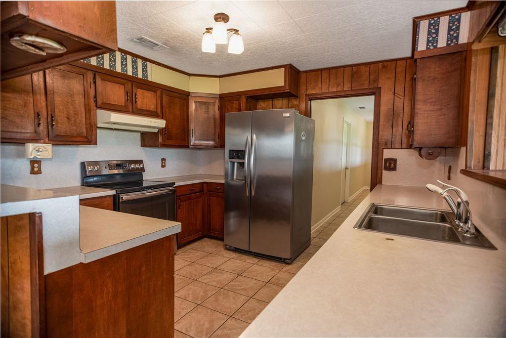 587 Seakist Road, Port Lavaca, Texas image 19