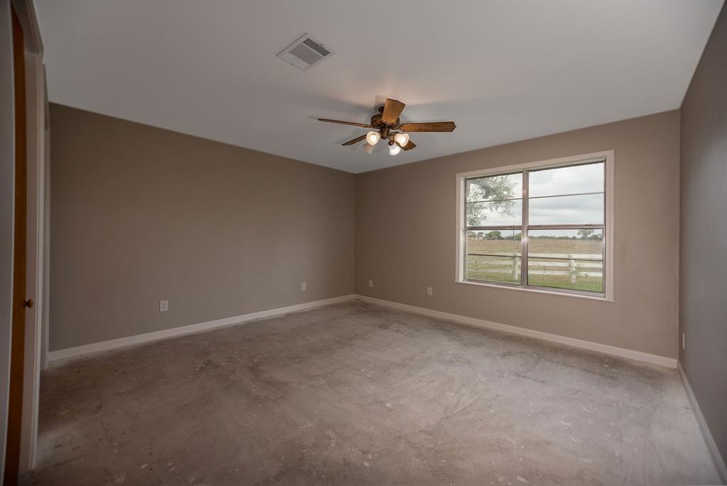 587 Seakist Road, Port Lavaca, Texas image 33