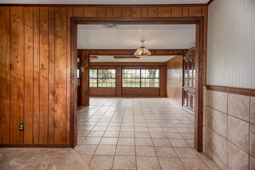 587 Seakist Road, Port Lavaca, Texas image 17
