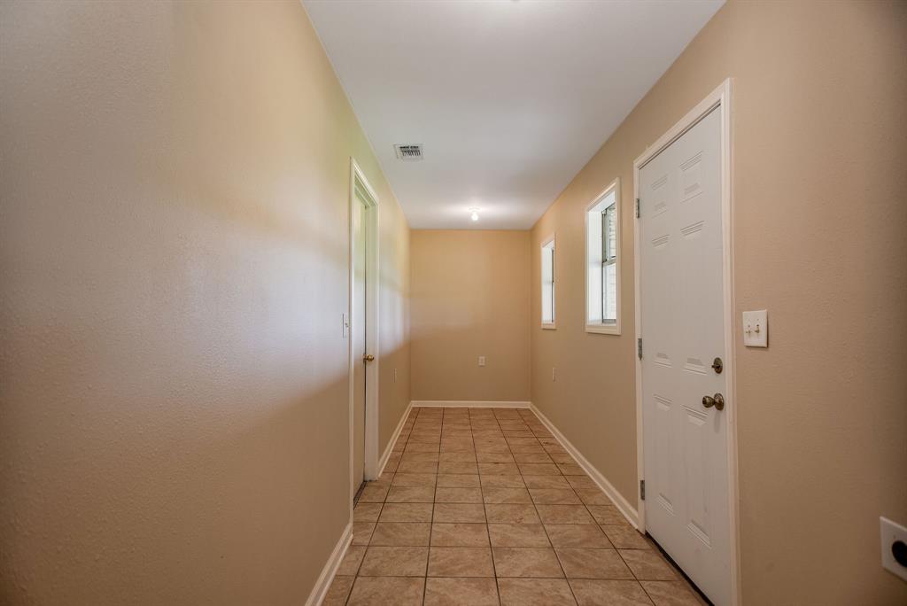 587 Seakist Road, Port Lavaca, Texas image 21