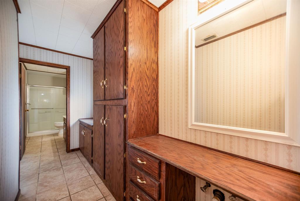 587 Seakist Road, Port Lavaca, Texas image 31