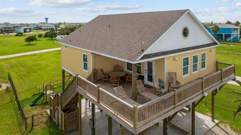 A home in Crystal Beach