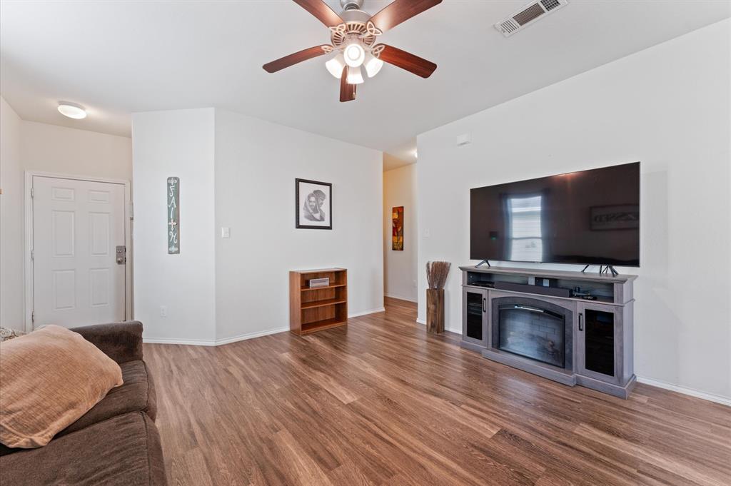 17806 Planted Orchard Drive, Hockley, Texas image 12