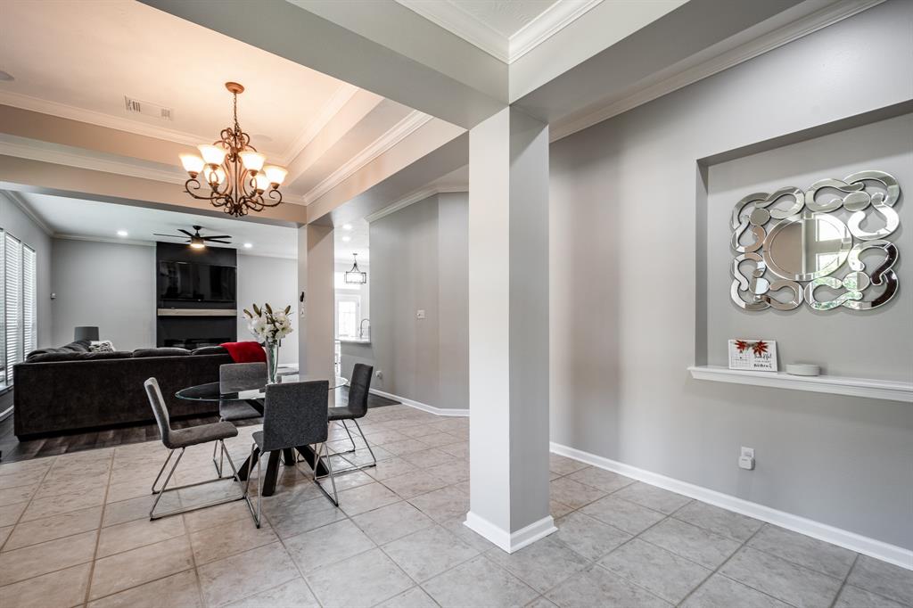 51 Eagle Mead Place, The Woodlands, Texas image 5