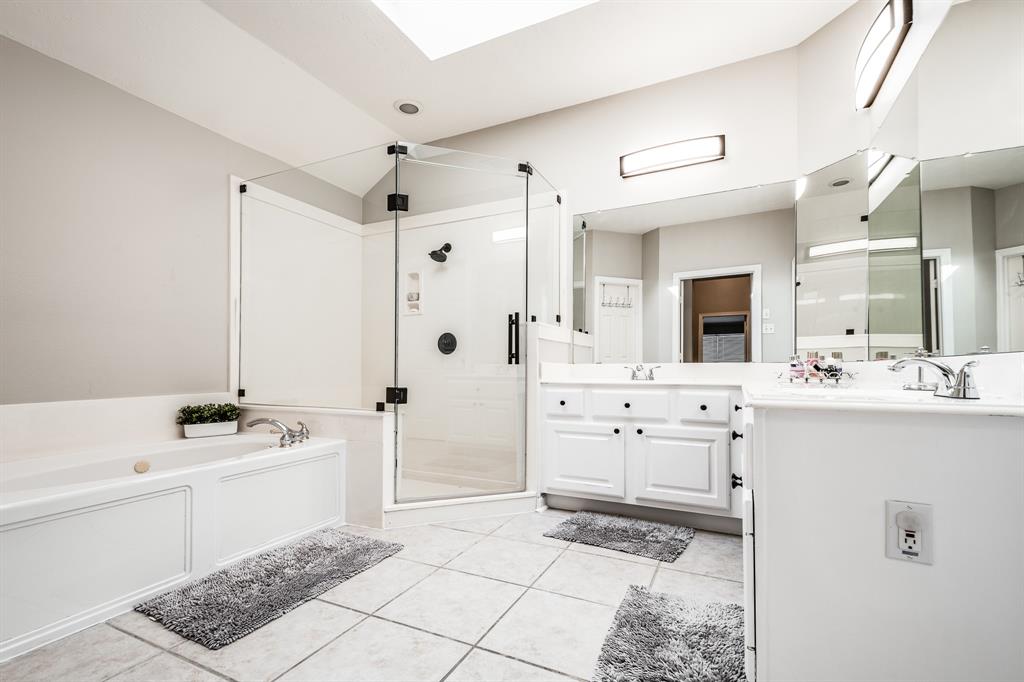 51 Eagle Mead Place, The Woodlands, Texas image 23