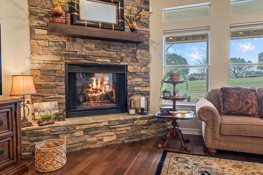 1442 Green Briar Drive, Huntsville, Texas image 13