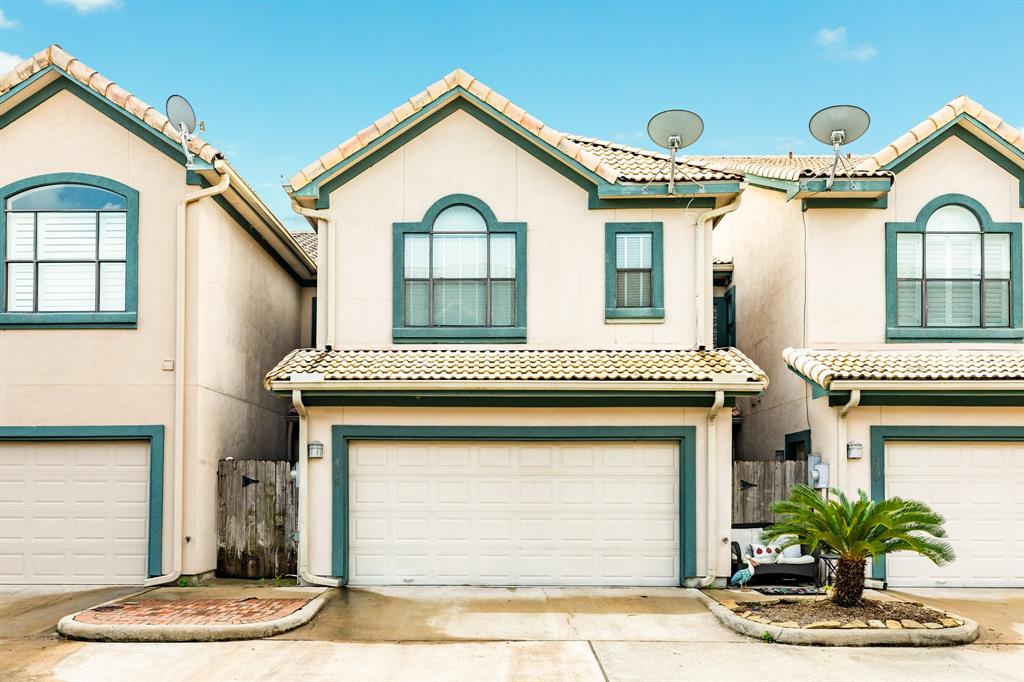 458 Mariners Drive, Kemah, Texas image 23