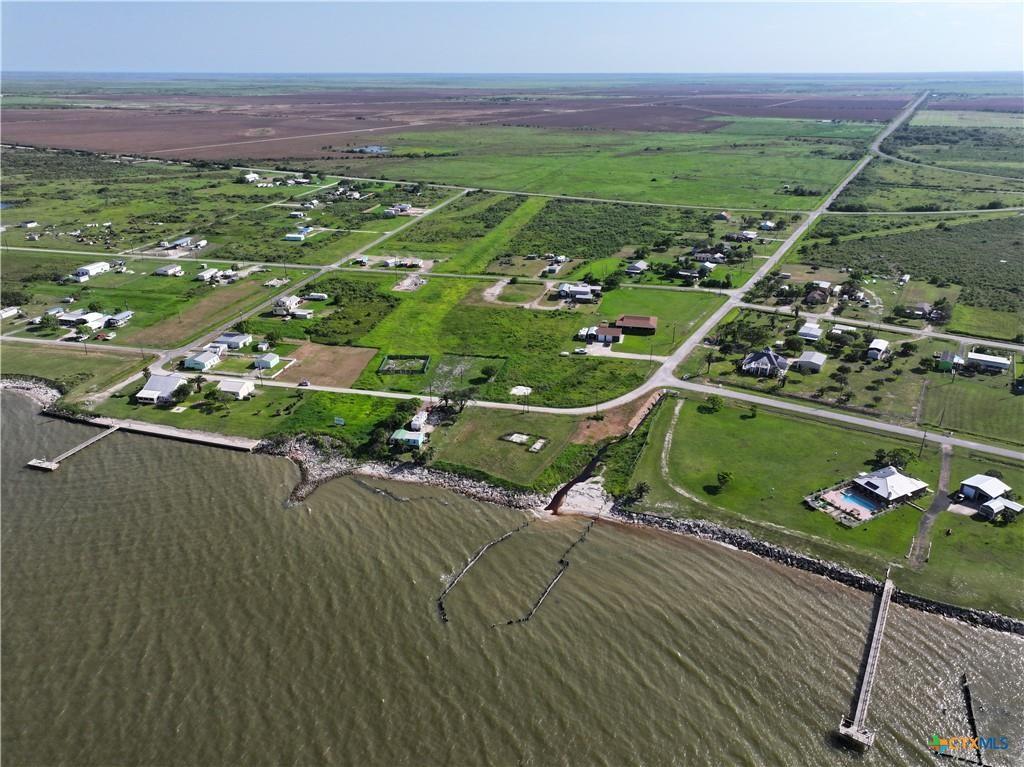 40 Waterfront Alley, Port Lavaca, Texas image 9