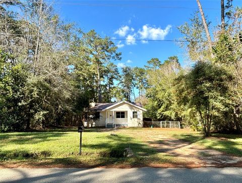 A home in Woodville