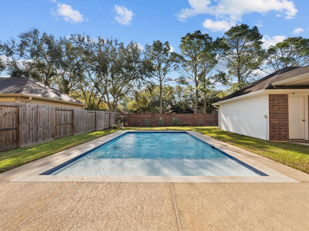 509 Seaborough Lane, League City, Texas image 45