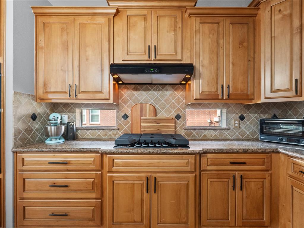 509 Seaborough Lane, League City, Texas image 21