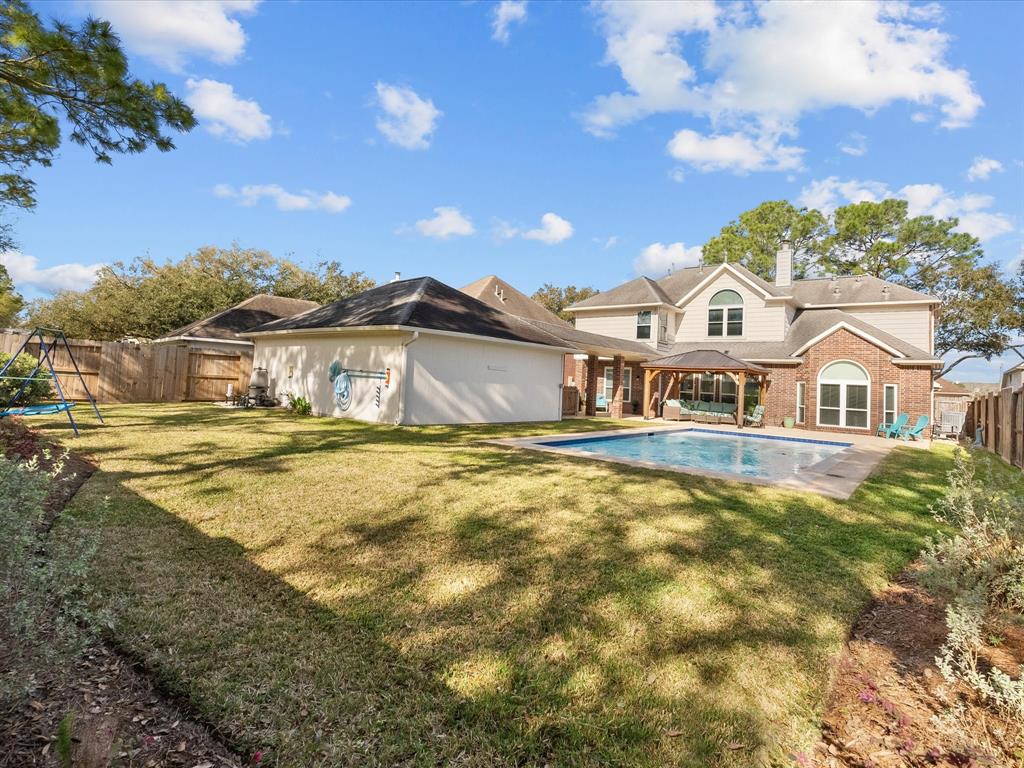 509 Seaborough Lane, League City, Texas image 11