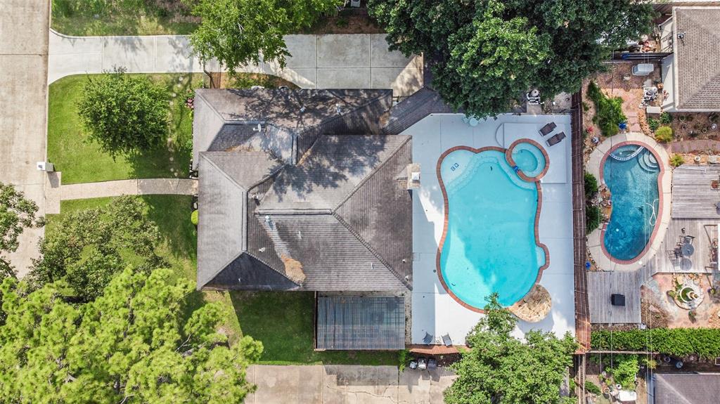 Houston, Texas 77070, United States, 4 Bedrooms Bedrooms, ,4 BathroomsBathrooms,Residential,Pending,53829