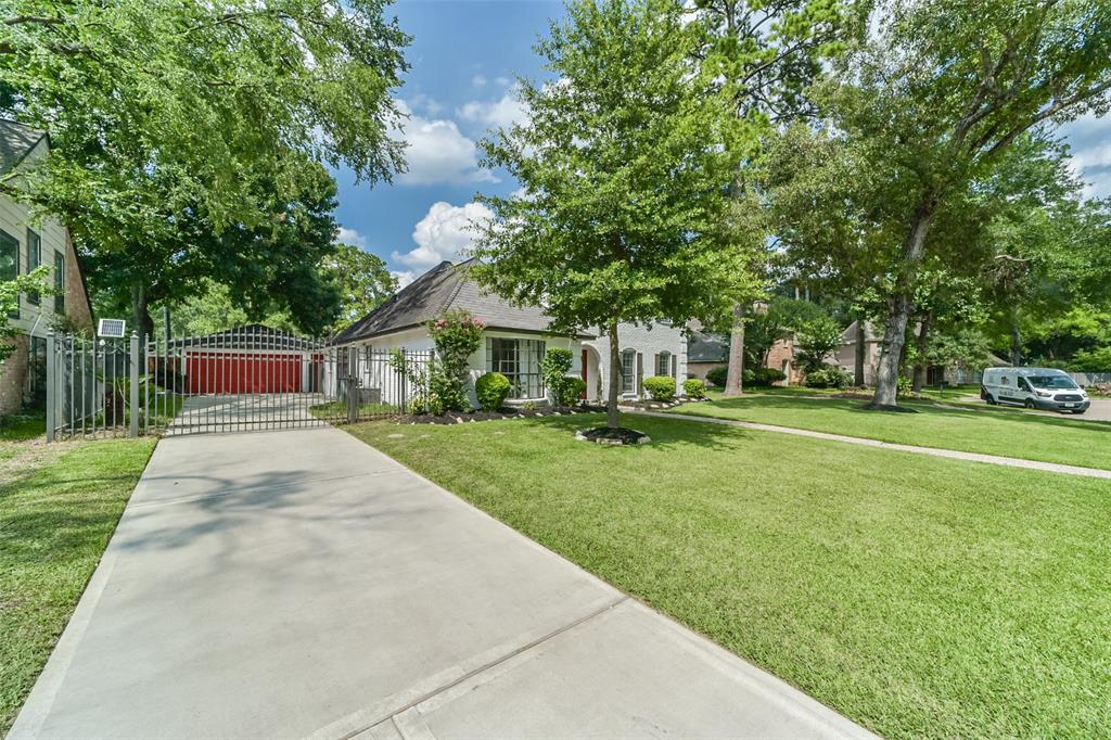 Houston, Texas 77070, United States, 4 Bedrooms Bedrooms, ,4 BathroomsBathrooms,Residential,Pending,53829