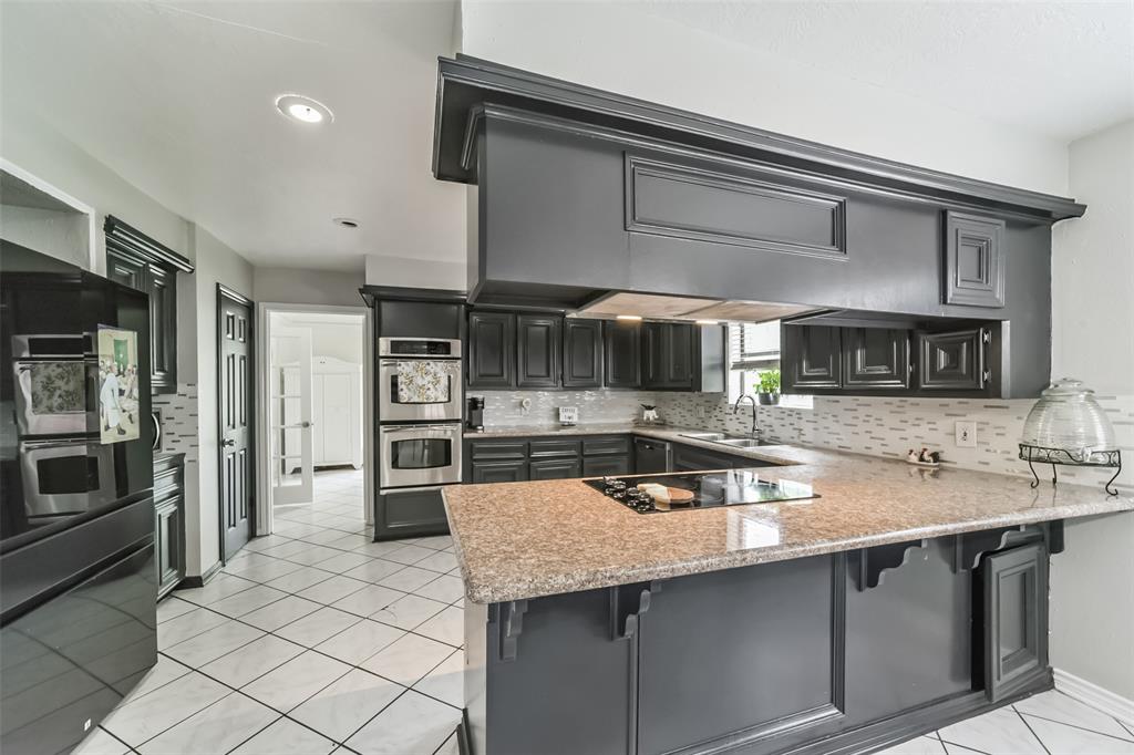 Houston, Texas 77070, United States, 4 Bedrooms Bedrooms, ,4 BathroomsBathrooms,Residential,Pending,53829