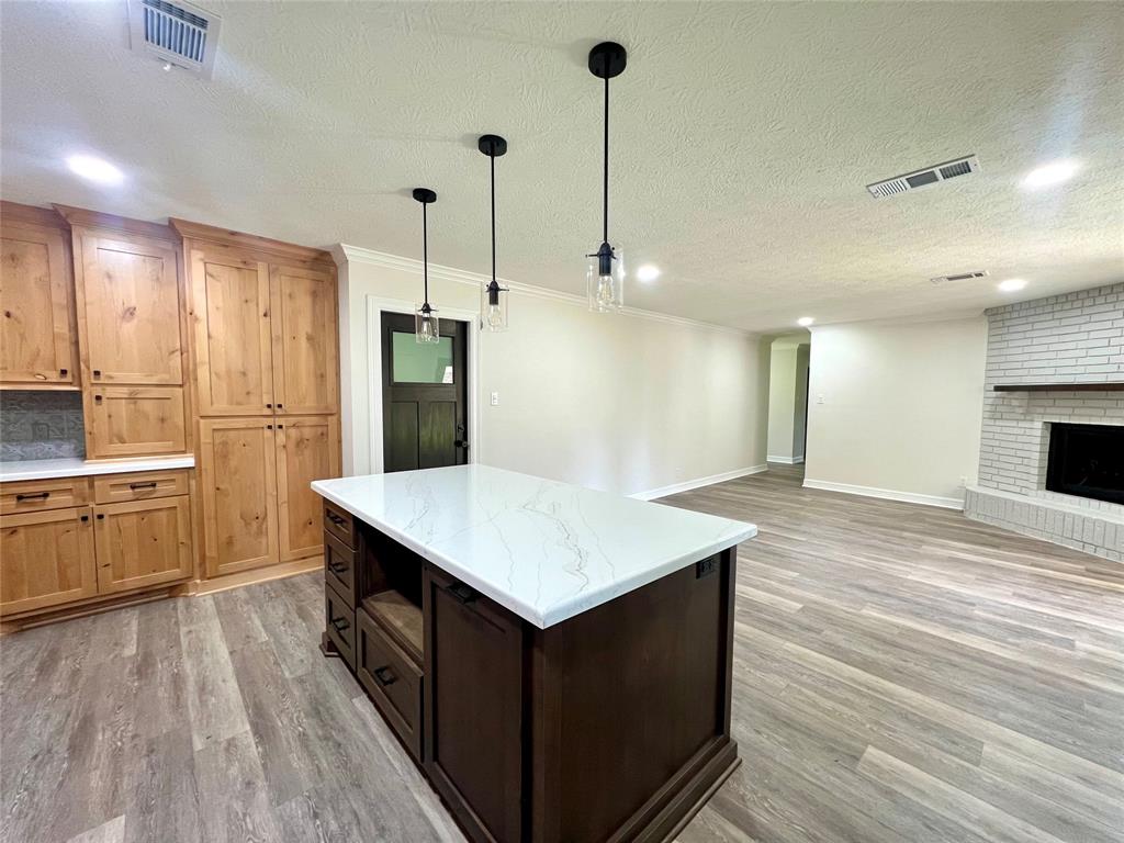 607 Apple Blosom, Woodville, Texas image 3