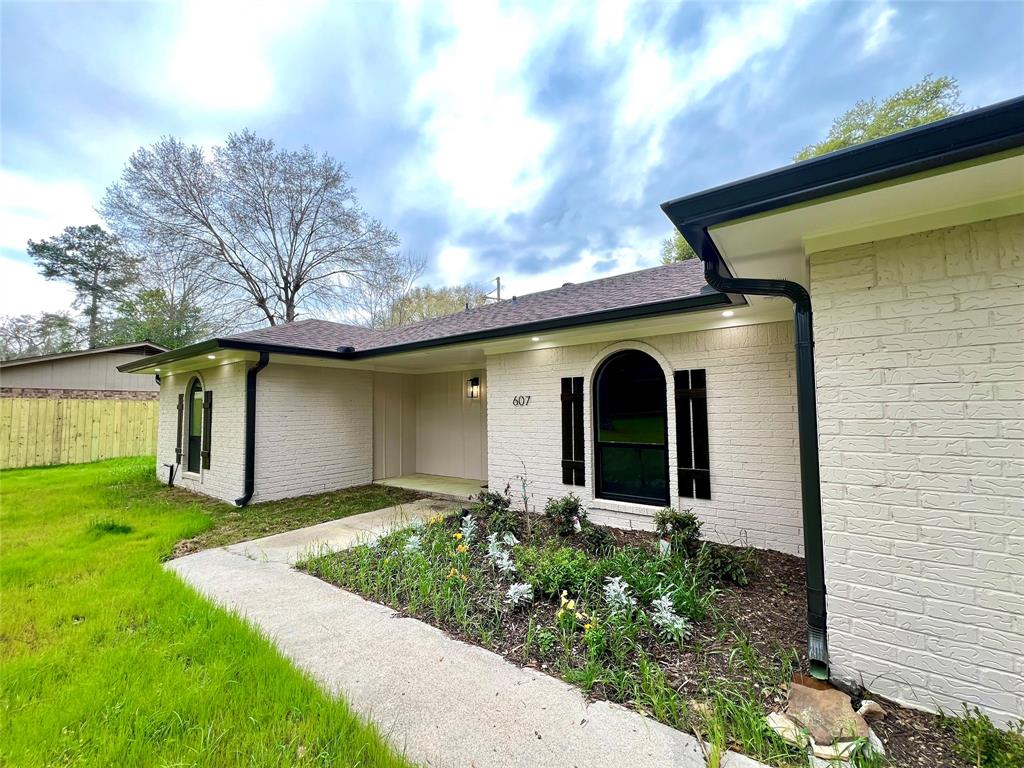 607 Apple Blosom, Woodville, Texas image 22