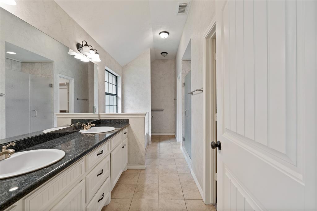 127 April Waters Drive, Conroe, Texas image 21
