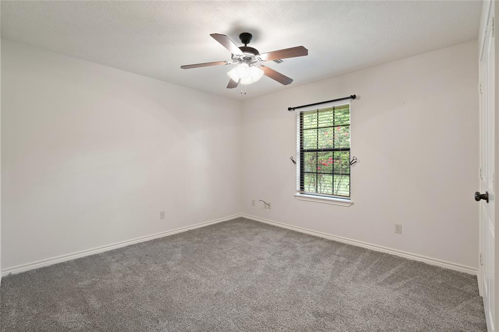 127 April Waters Drive, Conroe, Texas image 29