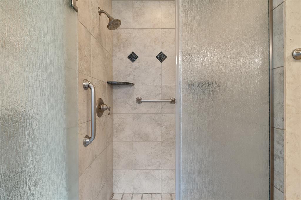 127 April Waters Drive, Conroe, Texas image 23