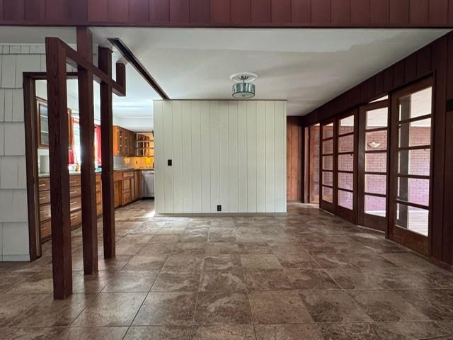 530 Circle Way Drive, Lake Jackson, Texas image 7