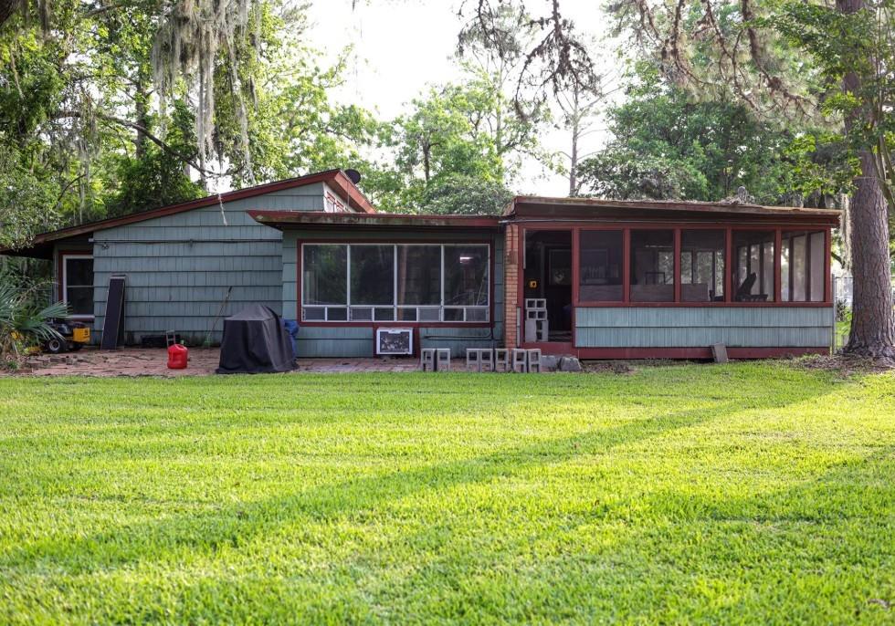 530 Circle Way Drive, Lake Jackson, Texas image 28