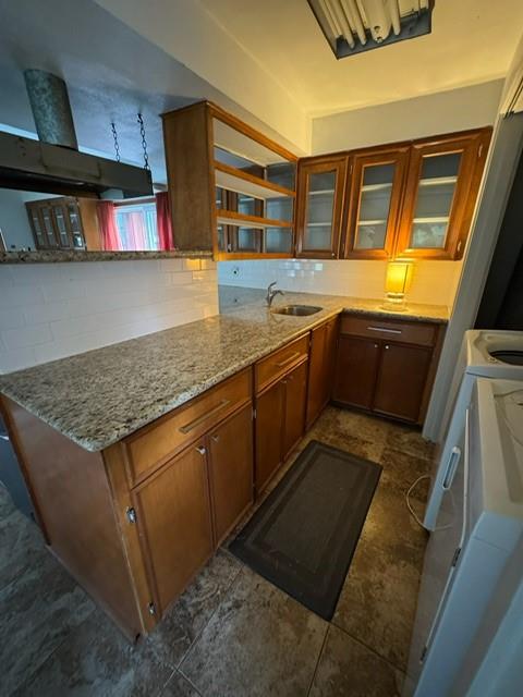 530 Circle Way Drive, Lake Jackson, Texas image 13