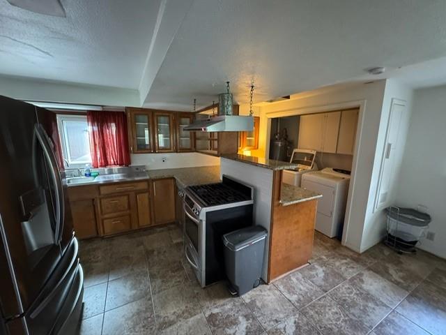 530 Circle Way Drive, Lake Jackson, Texas image 11