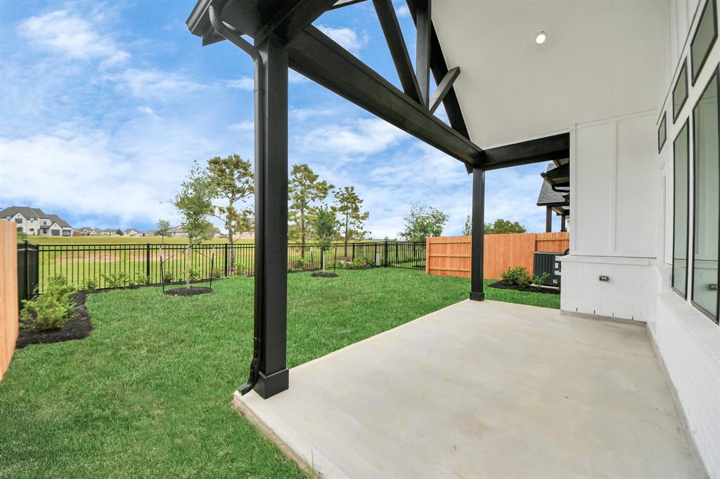 7731 Cattail Shallows Lane, Katy, Texas image 9