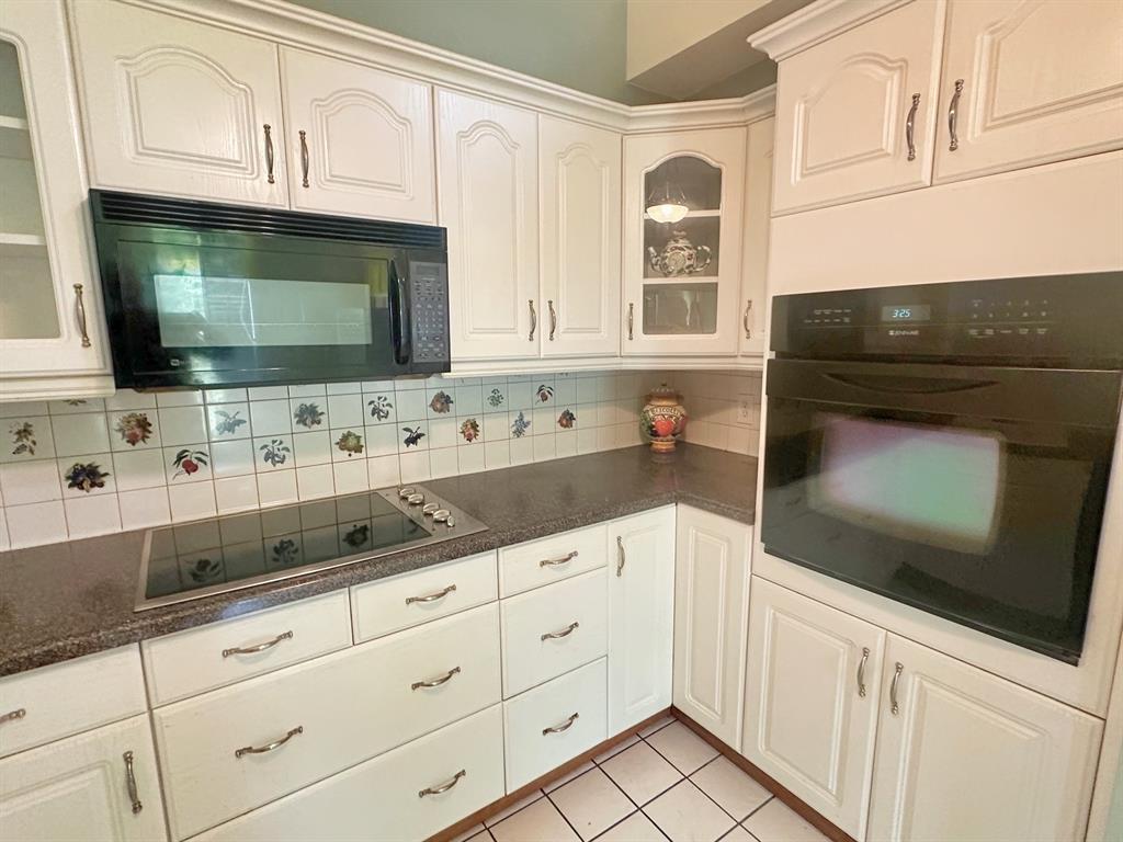 408 Redbud Ridge, Onalaska, Texas image 5