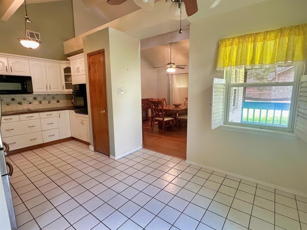 408 Redbud Ridge, Onalaska, Texas image 8