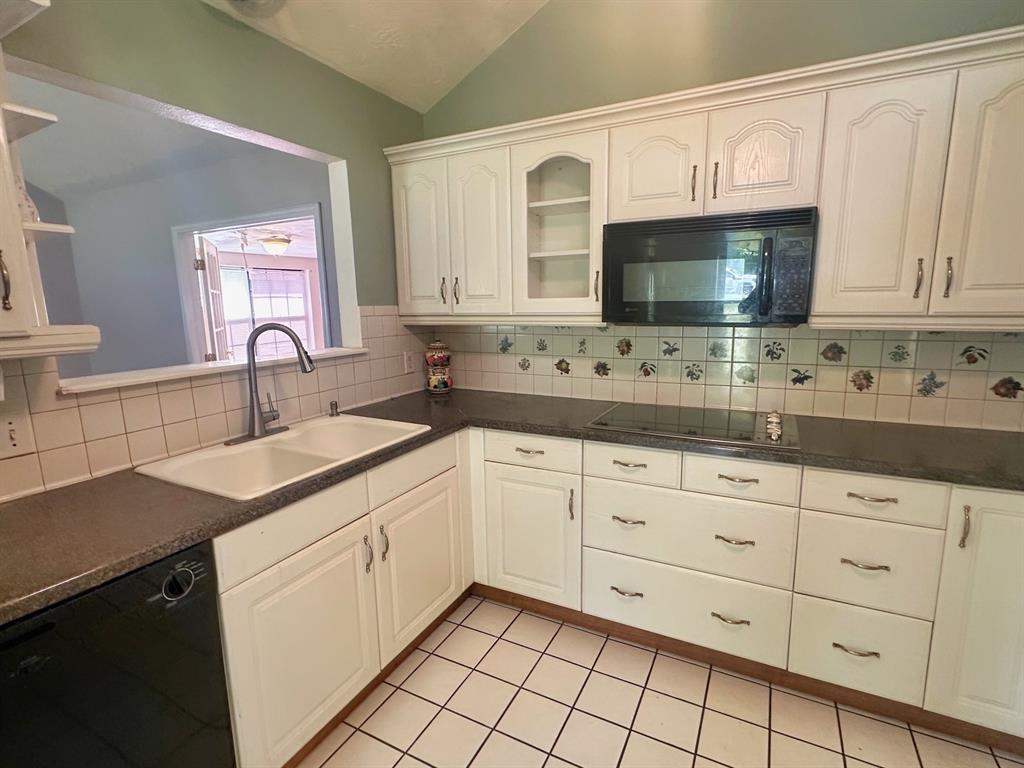 408 Redbud Ridge, Onalaska, Texas image 6