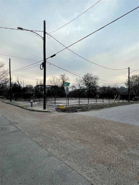 3402 Emancipation Avenue