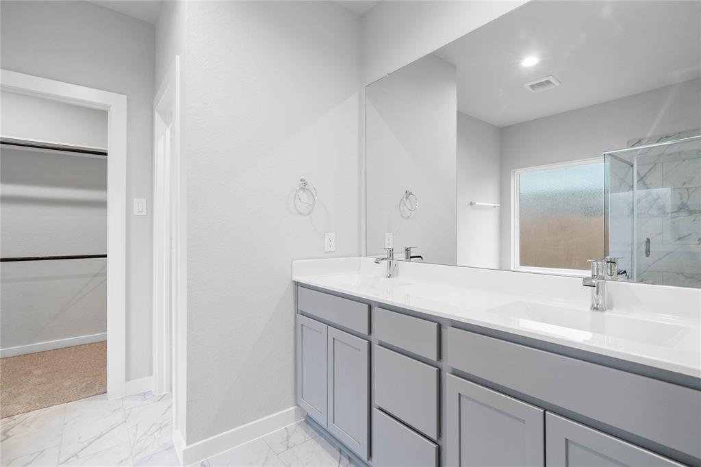 2943 Solitude Pine Lane, Katy, Texas image 10