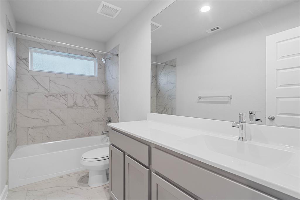 2943 Solitude Pine Lane, Katy, Texas image 14