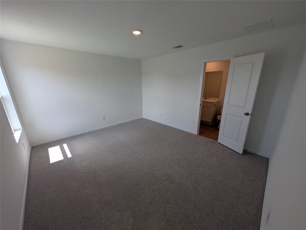 101 Laura Leigh Lane, Angleton, Texas image 7