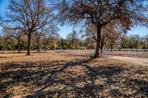 6196 FM 975 Caldwell TX 77836