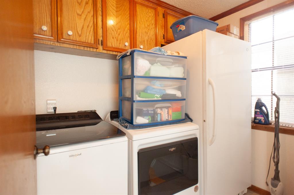 1911 Timber Creek Crk, Pearland, Texas image 14