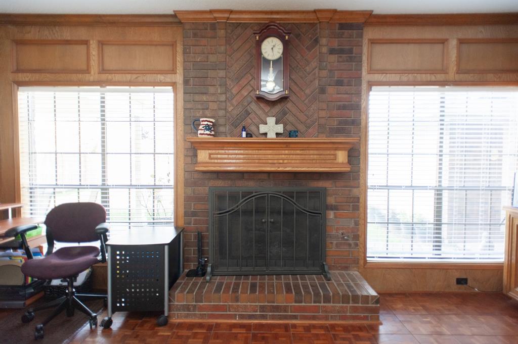 1911 Timber Creek Crk, Pearland, Texas image 8