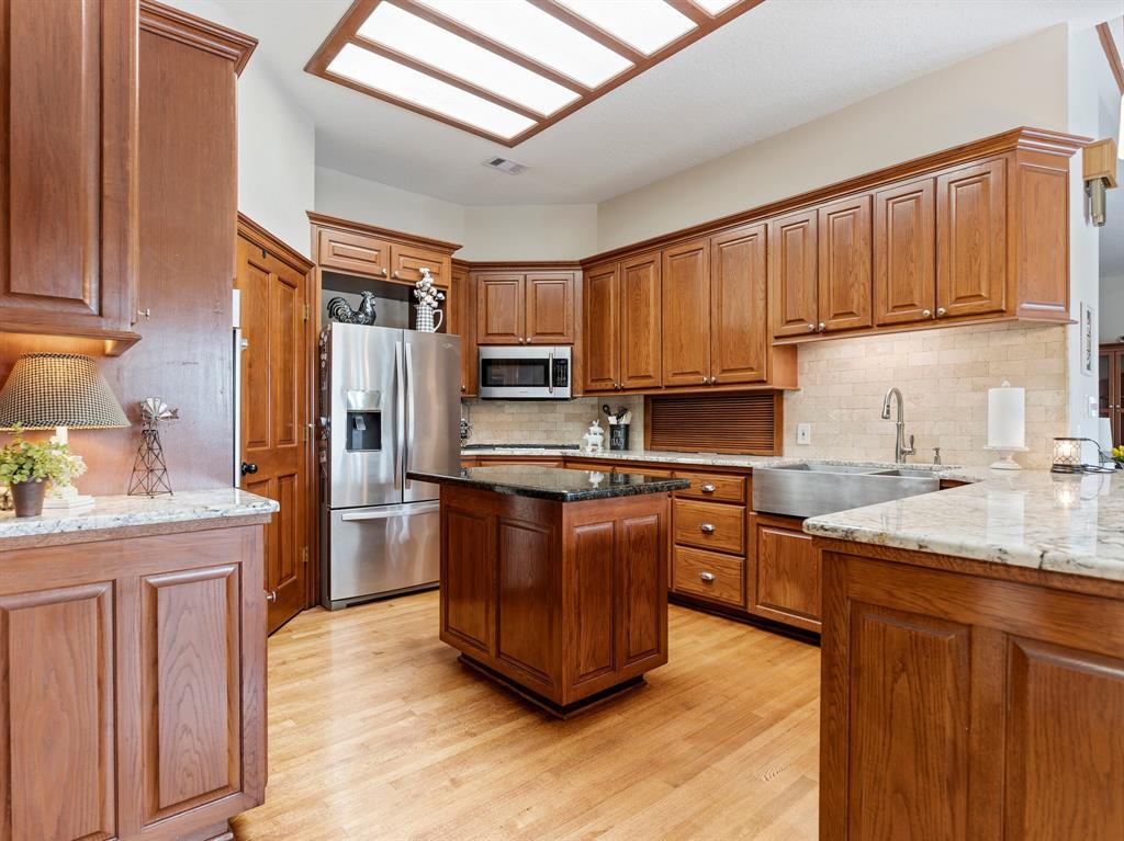 2976 County Road 218, Bay City, Texas image 13