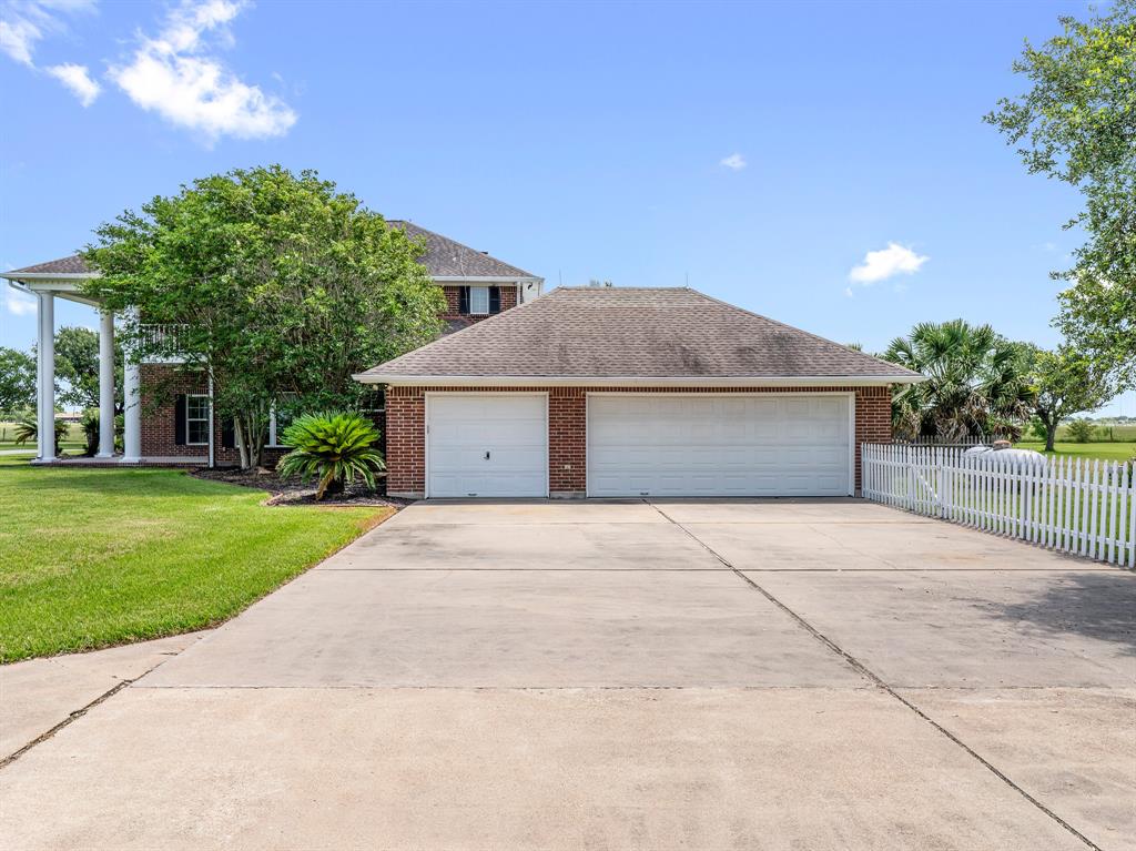 2976 County Road 218, Bay City, Texas image 4