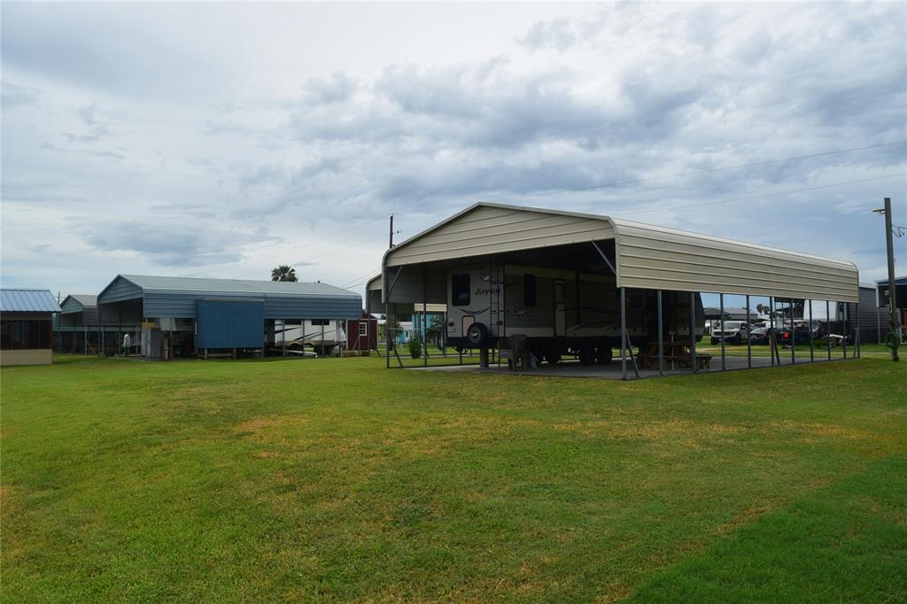 1128 & 1130 Prides Lane, Crystal Beach, Texas image 18