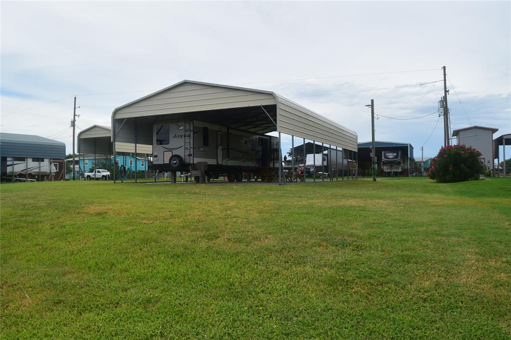 1128 & 1130 Prides Lane, Crystal Beach, Texas image 17