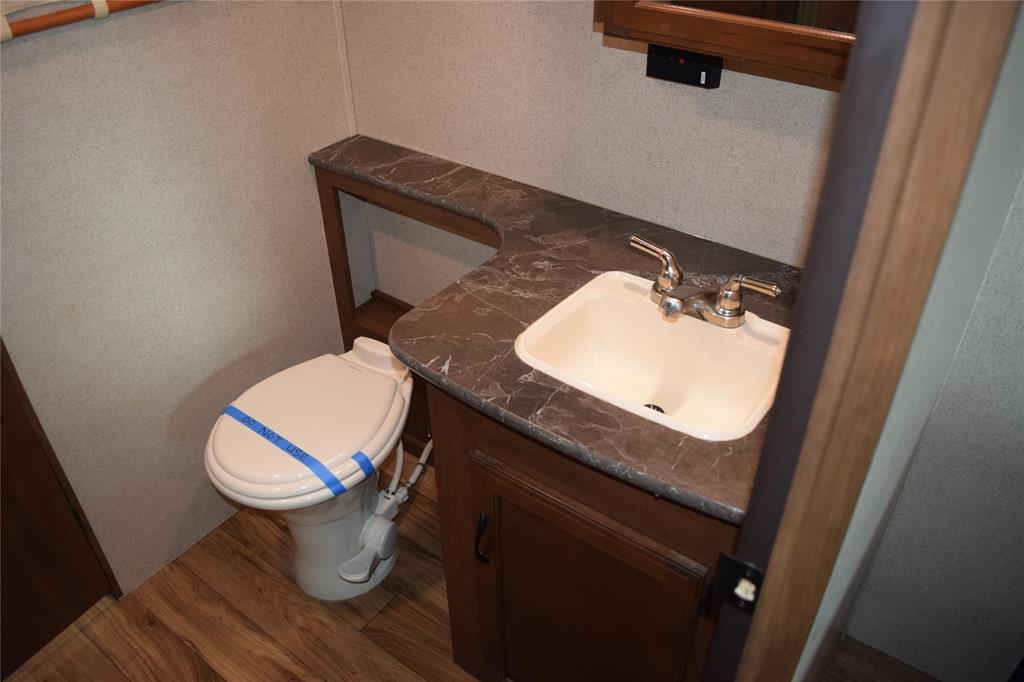 1128 & 1130 Prides Lane, Crystal Beach, Texas image 35
