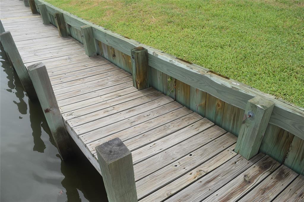 1128 & 1130 Prides Lane, Crystal Beach, Texas image 12