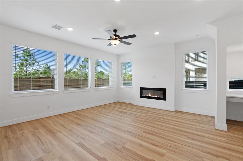 18707 Spicewood Canyon Trail