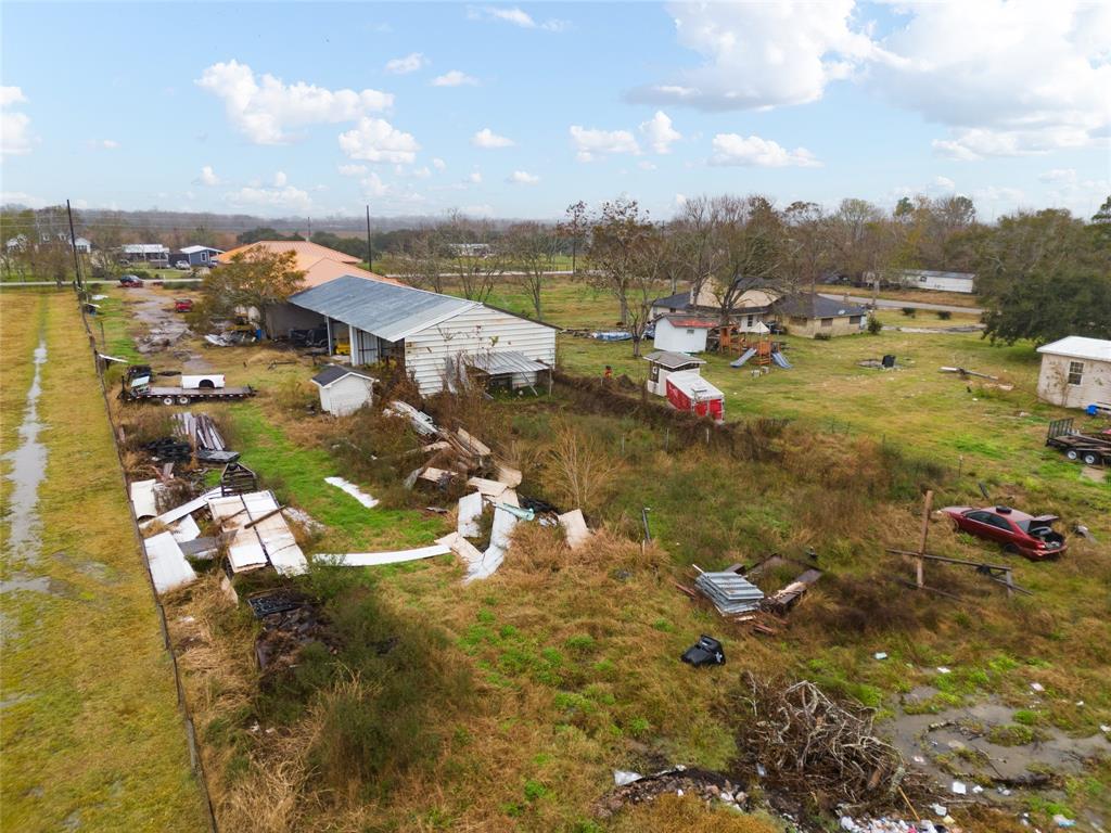 5930 County Road 396, Alvin, Texas image 8